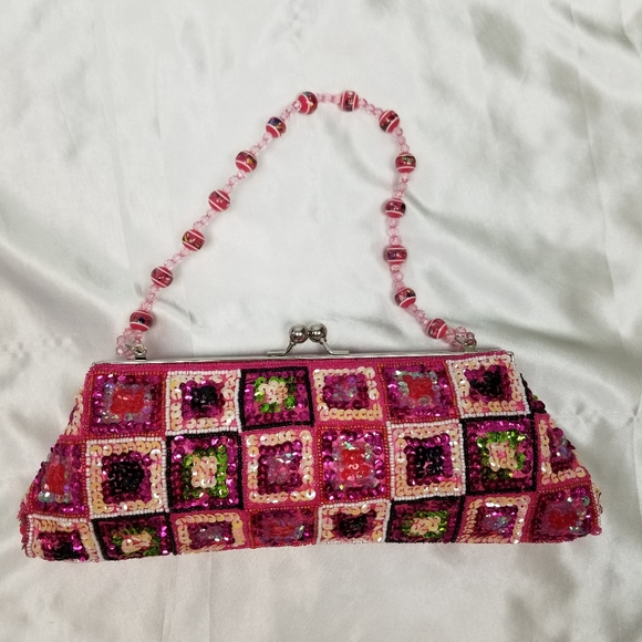 Pink Sequined BagClutch - Picture 5 of 7